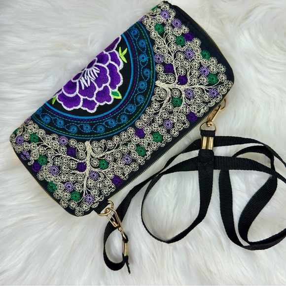 Wallet Ethnic Boho Embroidery Floral Small bags zipper fashion cross body - Picture 3 of 5